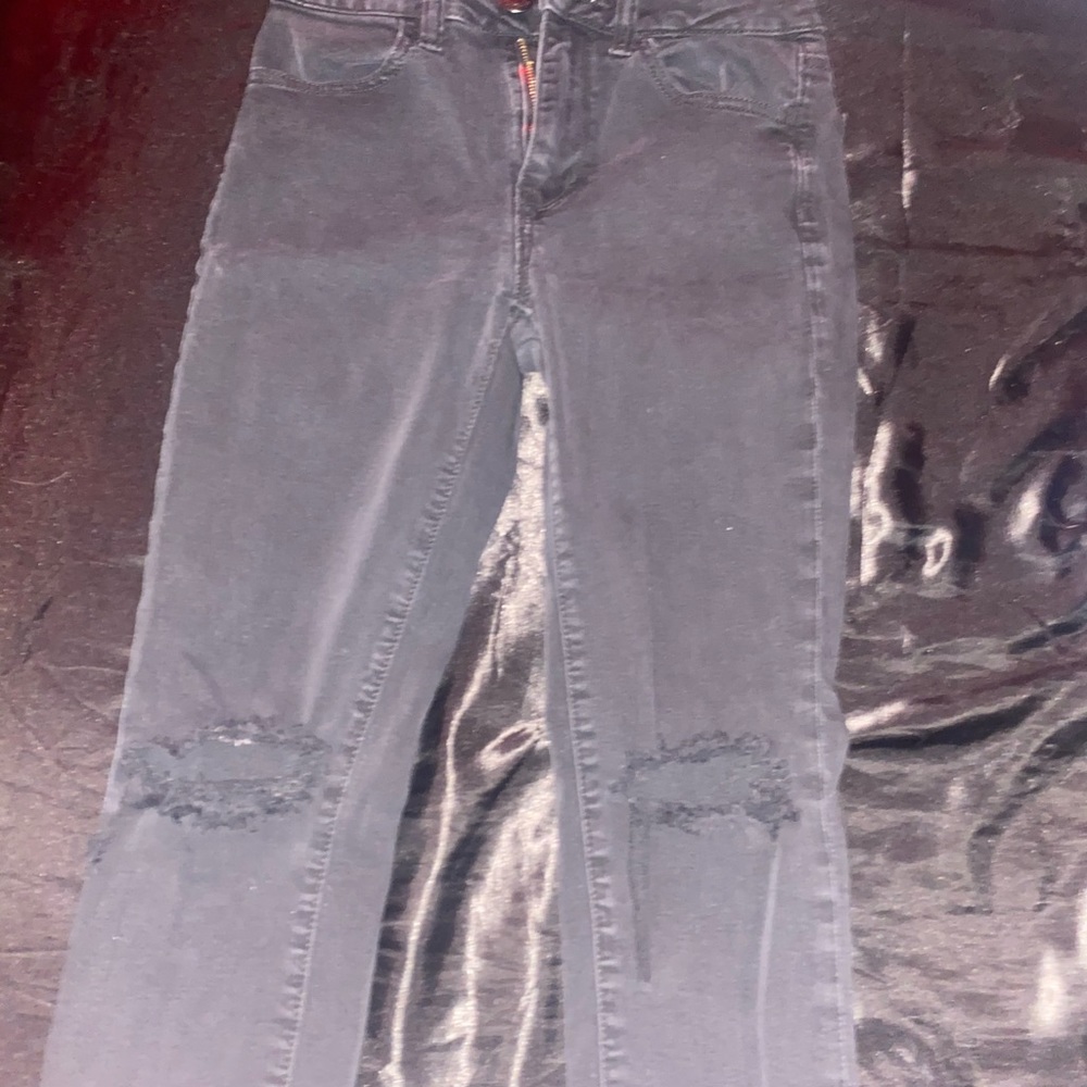 ripped American Eagle jeans size 0